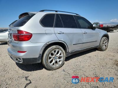 Trzecie zdjęcie samochodu z tyłu: 2011 BMW X5 XDRIVE35I VIN:5UXZV4C54BL412820 - miniatura