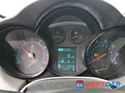 Zdjęcie 9 z 12 samochodu: 2013 CHEVROLET CRUZE LS VIN:1G1PA5SG6D7153250 - miniatura