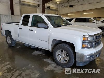 Czwarte zdjęcie samochodu z boku: 2014 CHEVROLET SILVERADO K1500 LT VIN:1GCVKREC2EZ405707 - miniatura