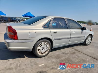 Trzecie zdjęcie samochodu z tyłu: 2001 VOLVO S80 T6 EXECTUVIE VIN:YV1TS90D311214291 - miniatura