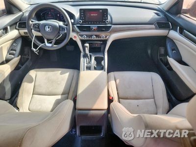 Zdjęcie 8 z 12 samochodu: 2019 HONDA ACCORD LX VIN:1HGCV1F15KA048466 - miniatura