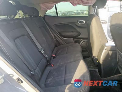 Zdjęcie 10 z 13 samochodu: 2021 HYUNDAI VENUE SEL VIN:KMHRC8A36MU094143 - miniatura
