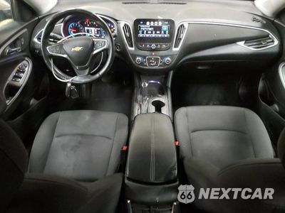 Zdjęcie 8 z 12 samochodu: 2018 CHEVROLET MALIBU LT VIN:1G1ZD5STXJF115521 - miniatura