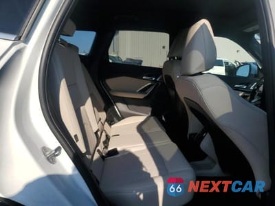 Zdjęcie 10 z 12 samochodu: 2025 BMW X1 XDRIVE28I VIN:WBX73EF0XS5317450 - miniatura