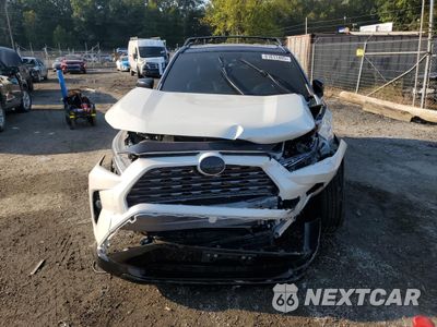 Piąte zdjęcie samochodu w środku: 2021 TOYOTA RAV4 XSE VIN:4T3E6RFV7MU039729 - miniatura