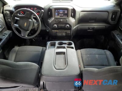 Zdjęcie 8 z 12 samochodu: 2022 CHEVROLET SILVERADO K1500 CUSTOM VIN:1GCPDBEK8NZ594994 - miniatura