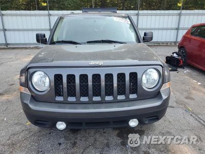 Piąte zdjęcie samochodu w środku: 2016 JEEP PATRIOT SPORT VIN:1C4NJPBAXGD525605 - miniatura