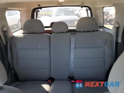 Zdjęcie 10 z 13 samochodu: 2006 FORD ESCAPE XLT VIN:1FMYU03106KA79108 - miniatura