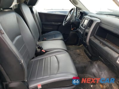 Zdjęcie 10 z 12 samochodu: 2022 RAM 1500 CLASSIC TRADESMAN VIN:3C6JR6DG6NG283969 - miniatura