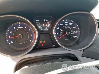 Zdjęcie 9 z 12 samochodu: 2016 HYUNDAI ELANTRA SE VIN:5NPDH4AE3GH758620 - miniatura