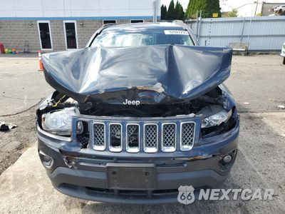 Piąte zdjęcie samochodu w środku: 2015 JEEP COMPASS LATITUDE VIN:1C4NJDEB2FD106228 - miniatura