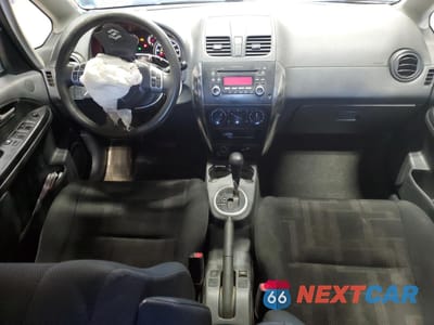 Zdjęcie 8 z 12 samochodu: 2011 SUZUKI SX4 VIN:JS2YB5A36B6302952 - miniatura
