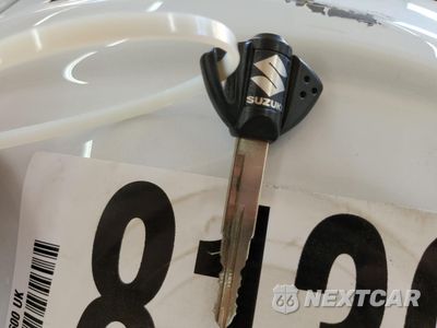 Zdjęcie 8 z 10 samochodu: 2025 SUZUKI GSX-R600 VIN:JS1GN7FA1S7101710 - miniatura