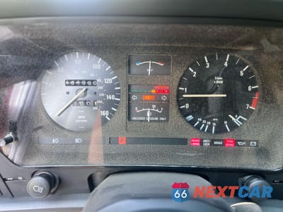 Zdjęcie 8 z 13 samochodu: 1986 BMW 635 CSI AUTOMATIC VIN:WBAEC840XG0612736 - miniatura
