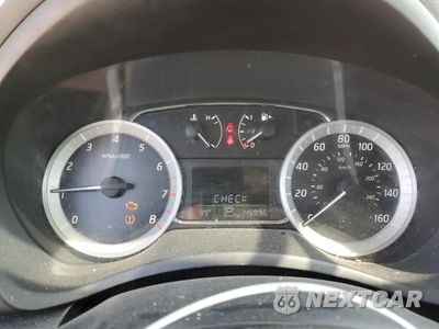 Zdjęcie 9 z 14 samochodu: 2015 NISSAN SENTRA S VIN:3N1AB7AP5FL652520 - miniatura