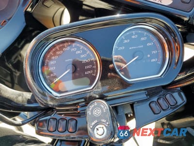 Zdjęcie 7 z 9 samochodu: 2018 HARLEY-DAVIDSON FLTRXS ROAD GLIDE SPECIAL VIN:1HD1KTC1XJB614613 - miniatura