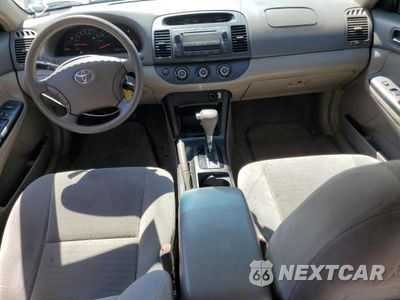 Zdjęcie 8 z 12 samochodu: 2006 TOYOTA CAMRY LE VIN:4T1BE32K16U731429 - miniatura