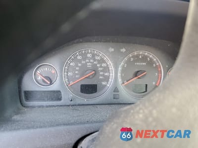 Zdjęcie 9 z 13 samochodu: 2007 VOLVO S60 2.5T VIN:YV1RS592472630292 - miniatura