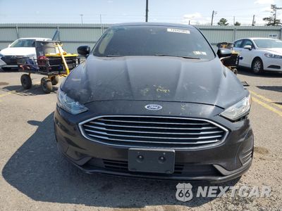 Piąte zdjęcie samochodu w środku: 2019 FORD FUSION SE VIN:3FA6P0LU0KR159114 - miniatura
