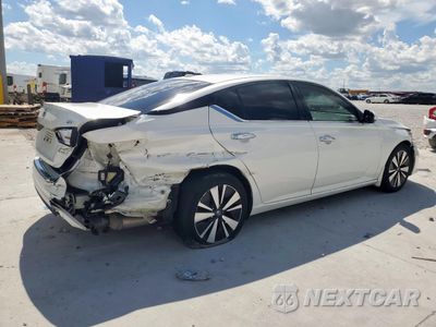 Trzecie zdjęcie samochodu z tyłu: 2019 NISSAN ALTIMA SV VIN:1N4BL4DV5KC216527 - miniatura
