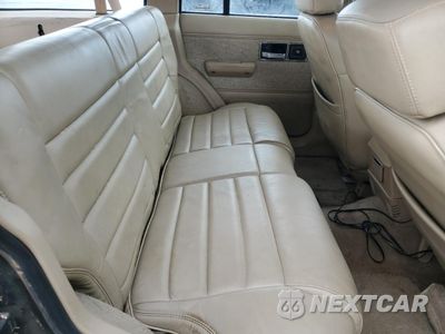 Zdjęcie 10 z 14 samochodu: 1992 JEEP CHEROKEE LAREDO VIN:1J4FJ58S5NL200771 - miniatura