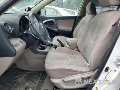 Zdjęcie 7 z 13 samochodu: 2007 TOYOTA RAV4 VIN:JTMBD33V575075215 - miniatura