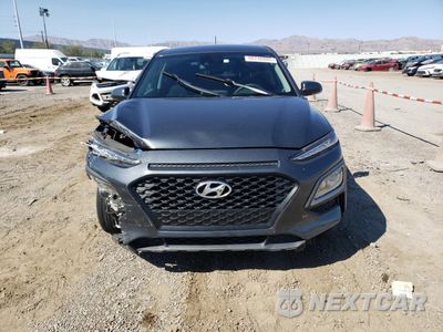 Piąte zdjęcie samochodu w środku: 2021 HYUNDAI KONA SE VIN:KM8K12AA6MU611735 - miniatura