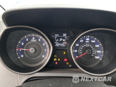 Zdjęcie 9 z 12 samochodu: 2016 HYUNDAI ELANTRA SE VIN:5NPDH4AE7GH712062 - miniatura