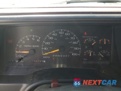 Zdjęcie 9 z 15 samochodu: 1997 CHEVROLET TAHOE K1500 VIN:1GNEK13R0VJ396682 - miniatura