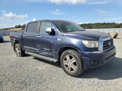 Czwarte zdjęcie samochodu z boku: 2008 TOYOTA TUNDRA CREWMAX LIMITED VIN:5TFEV58108X049803 - miniatura