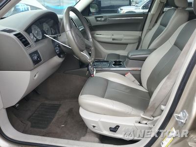 Zdjęcie 7 z 14 samochodu: 2008 CHRYSLER 300 TOURING VIN:2C3LA53G18H273816 - miniatura