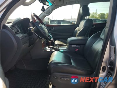 Zdjęcie 7 z 13 samochodu: 2008 LEXUS LX 570 VIN:JTJHY00W384012919 - miniatura