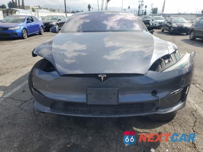 Piąte zdjęcie samochodu w środku: 2021 TESLA MODEL S VIN:5YJSA1E66MF432060 - miniatura