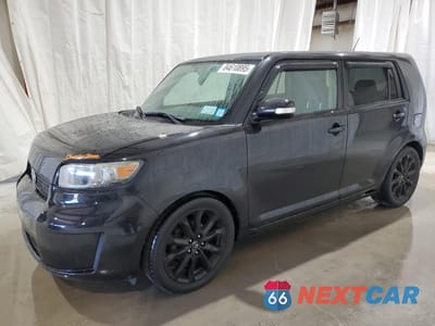 2008 TOYOTA SCION XB JTLKE50E381021292 - główne zdjęcie licytacji z USA - miniatura
