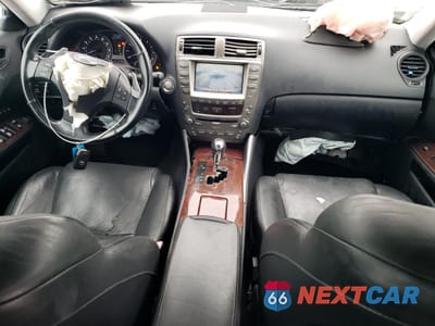 Zdjęcie 8 z 14 samochodu: 2007 LEXUS IS 250 VIN:JTHCK262275008723 - miniatura
