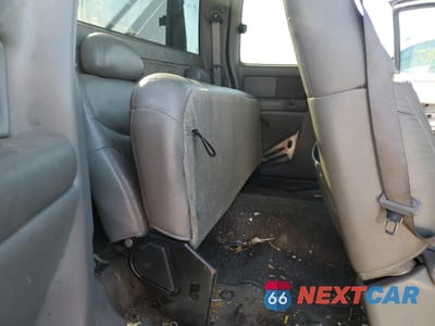 Zdjęcie 10 z 12 samochodu: 2000 GMC NEW SIERRA K2500 VIN:1GTGK29U7YE394332 - miniatura