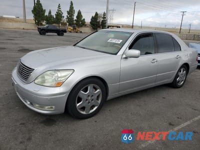 2004 LEXUS LS 430 JTHBN36F140171156 - główne zdjęcie licytacji z USA - miniatura