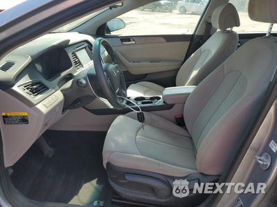 Zdjęcie 7 z 12 samochodu: 2017 HYUNDAI SONATA ECO VIN:5NPE24AA8HH453621 - miniatura