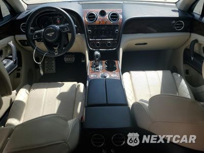 Zdjęcie 8 z 15 samochodu: 2017 BENTLEY BENTAYGA VIN:SJAAC2ZV2HC014788 - miniatura
