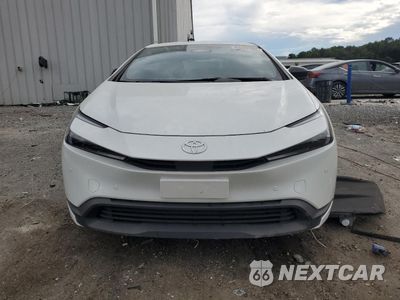 Piąte zdjęcie samochodu w środku: 2024 TOYOTA PRIUS LE VIN:JTDACAAU0R3028525 - miniatura