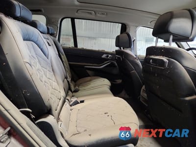 Zdjęcie 11 z 14 samochodu: 2024 BMW X7 XDRIVE40I VIN:5UX23EM01R9U59925 - miniatura