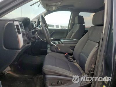 Zdjęcie 7 z 14 samochodu: 2018 CHEVROLET SILVERADO K1500 LT VIN:3GCUKREC9JG173872 - miniatura