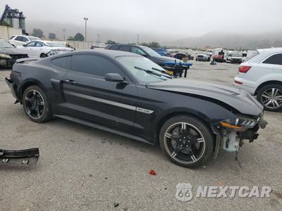 Czwarte zdjęcie samochodu z boku: 2020 FORD MUSTANG GT VIN:1FA6P8CF9L5185909 - miniatura