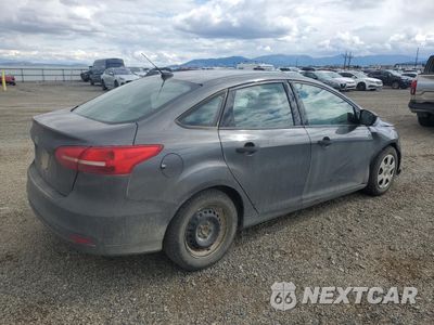 Trzecie zdjęcie samochodu z tyłu: 2017 FORD FOCUS S VIN:1FADP3E28HL246335 - miniatura