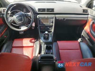 Zdjęcie 8 z 12 samochodu: 2008 AUDI RS4 QUATTRO VIN:WUADU78E28N901371 - miniatura