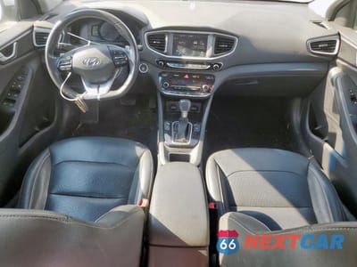 Zdjęcie 8 z 12 samochodu: 2019 HYUNDAI IONIQ LIMITED VIN:KMHC85LC7KU159727 - miniatura