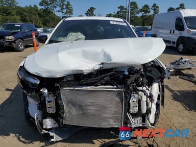 Piąte zdjęcie samochodu w środku: 2024 JEEP COMPASS LATITUDE VIN:3C4NJDBNXRT174158 - miniatura