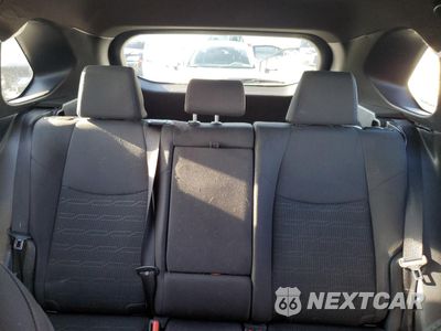 Zdjęcie 10 z 16 samochodu: 2024 TOYOTA RAV4 SE VIN:JTM16RFVXRD121036 - miniatura