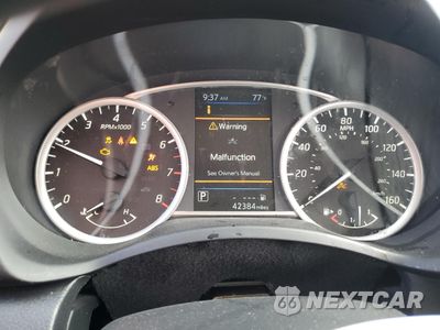 Zdjęcie 9 z 16 samochodu: 2019 NISSAN SENTRA S VIN:3N1AB7AP9KY425537 - miniatura