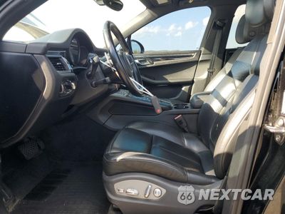Zdjęcie 7 z 13 samochodu: 2015 PORSCHE MACAN S VIN:WP1AB2A55FLB54746 - miniatura